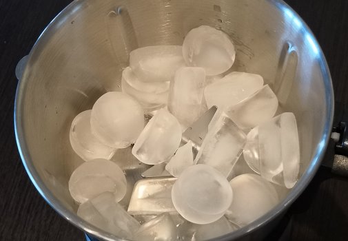 Лед для коктейля