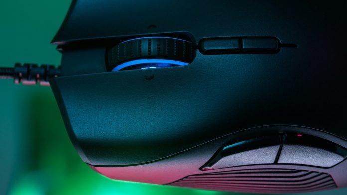 Обзор Razer Naga Trinity - топовая игровая мышь с широким функционалом