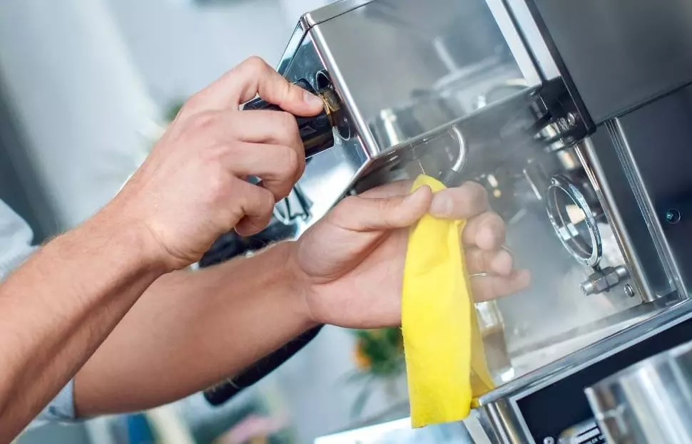 Xr:d:dafhyadhr7w:94,j:3753112818,t:23050111